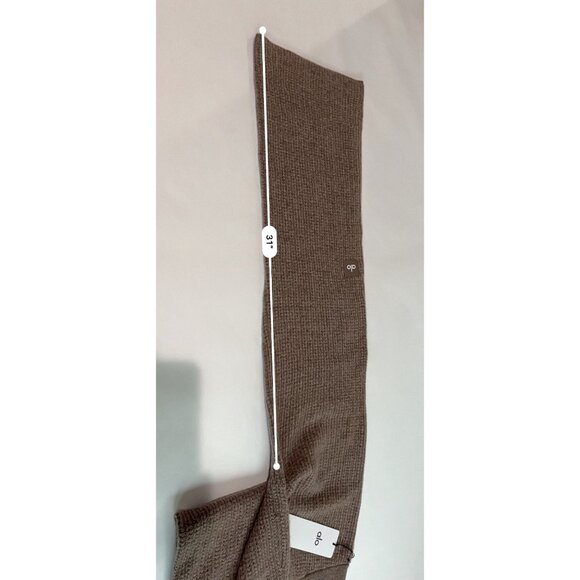 ALO Yoga Cashmere High-Waist Plush Waffle Pant in Mushroom Heather - Picture 5 of 6